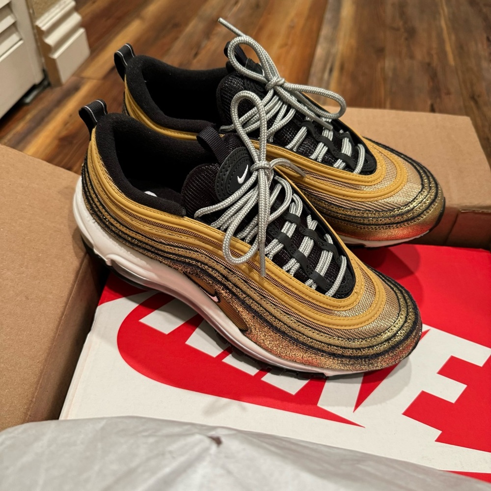 NIKE WOMEN’S AIR MAX 97 - New Sneakers